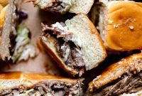 Pulled Pork Mini Buns