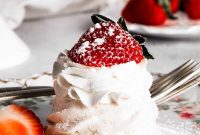 Strawberry Meringue Cloud Bites
