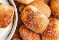 Golden Cinnamon Pretzel Delights